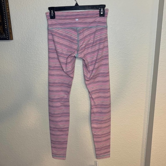 Lululemon Pink and Teal Leggings Size 6 - Picture 4 of 5